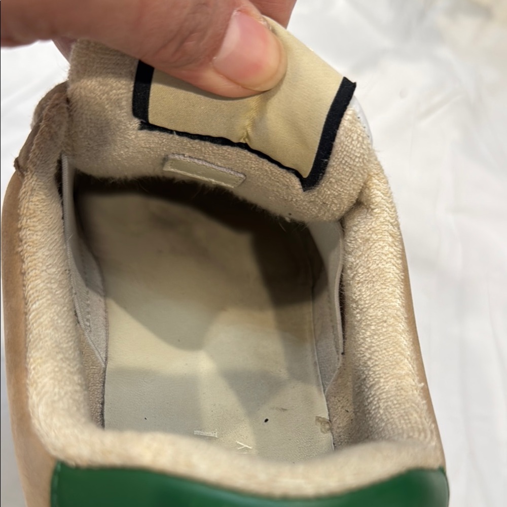 Authentic Gucci Beige and Green Sneakers - Picture 10 of 16